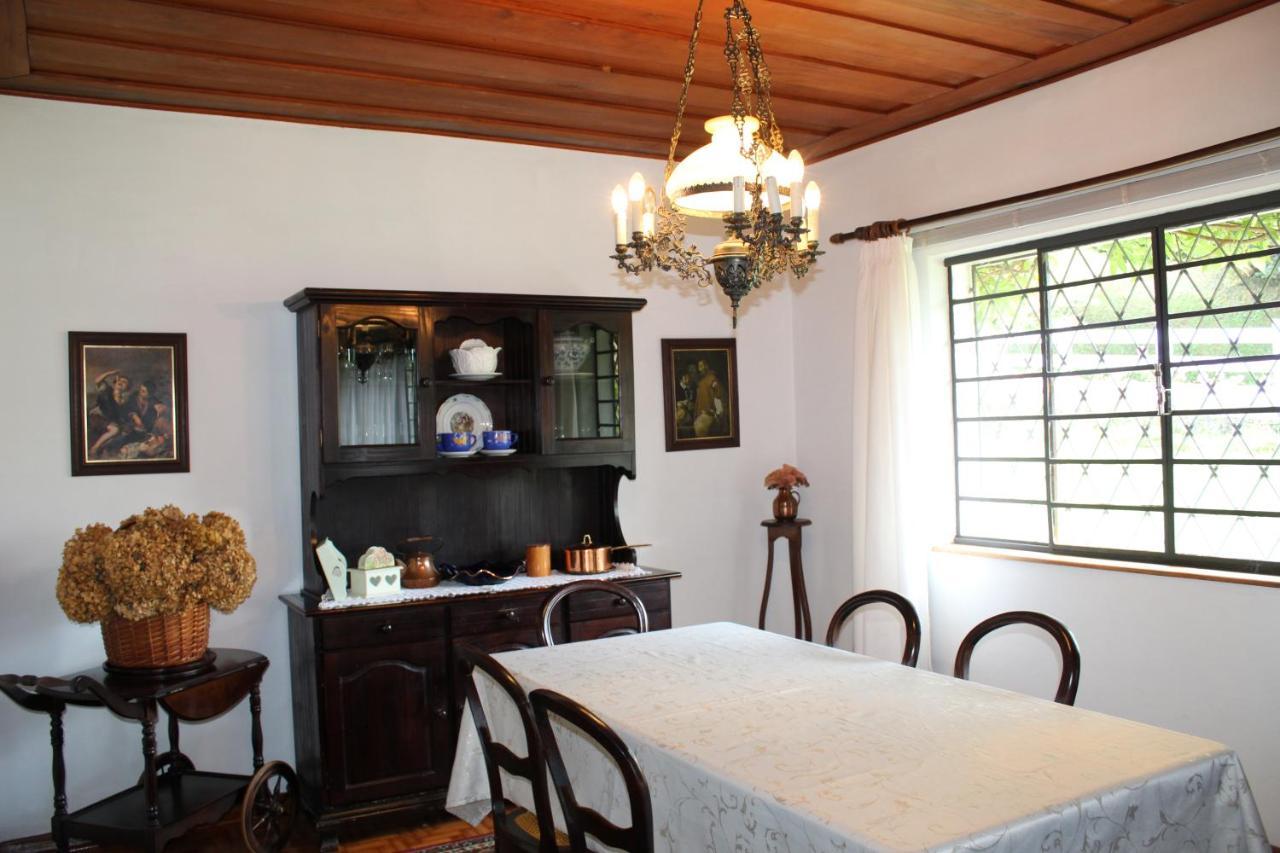Casa Aconchegante No Capivari Кампус-ду-Жордау Экстерьер фото